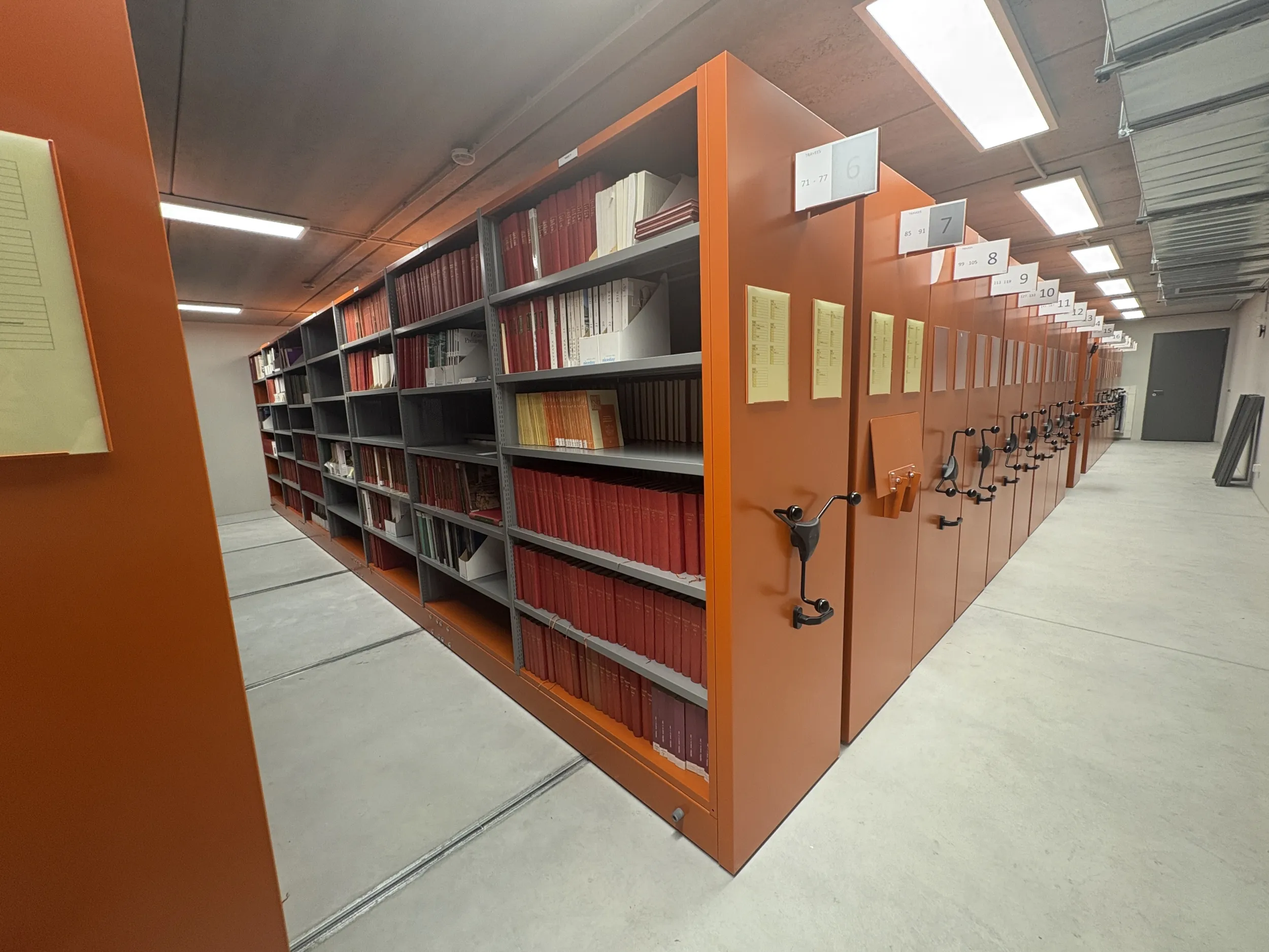 Bibliothèque du service archéologique de Vaucluse.